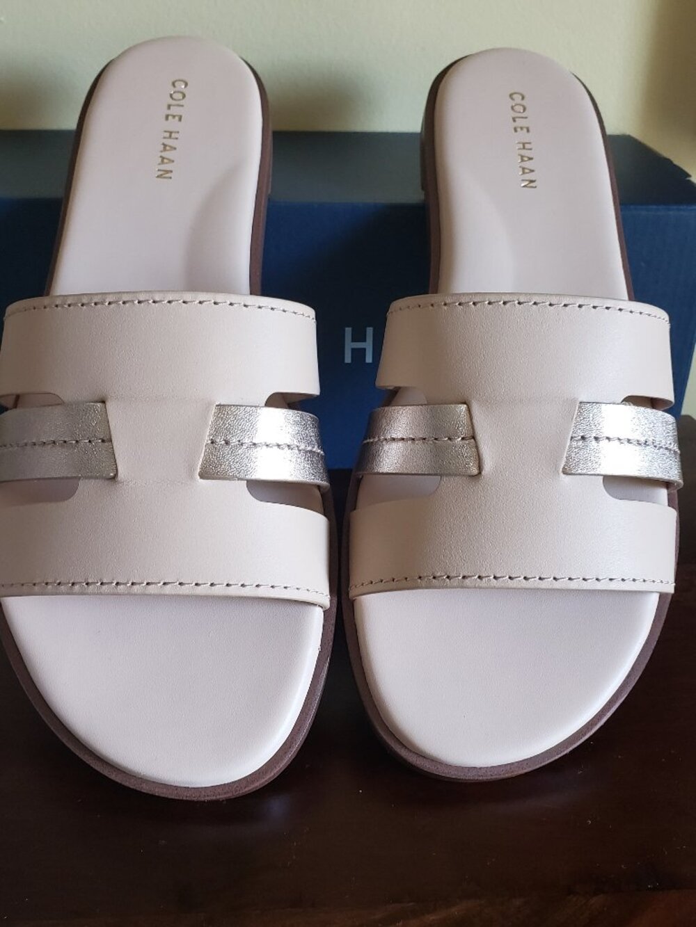 New Cole Haan Flynn Slotted Slides/ Light Tan/ Rose gold/ Size 9B